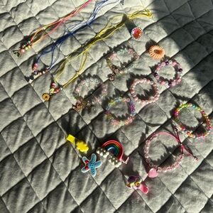 16 Piece Colorful Kids Accessories Bundle